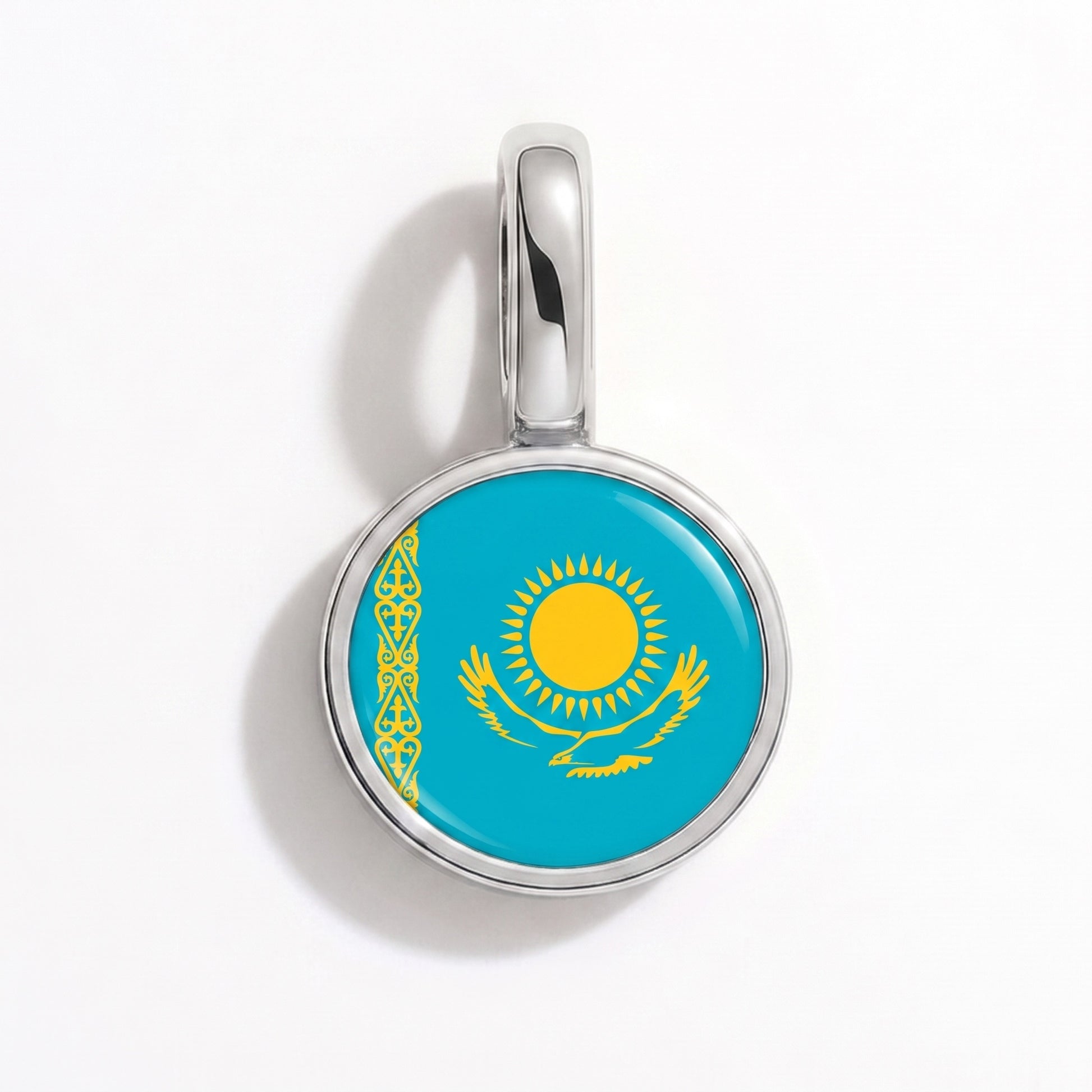 Charm bandera Kazajistán – redonda plata