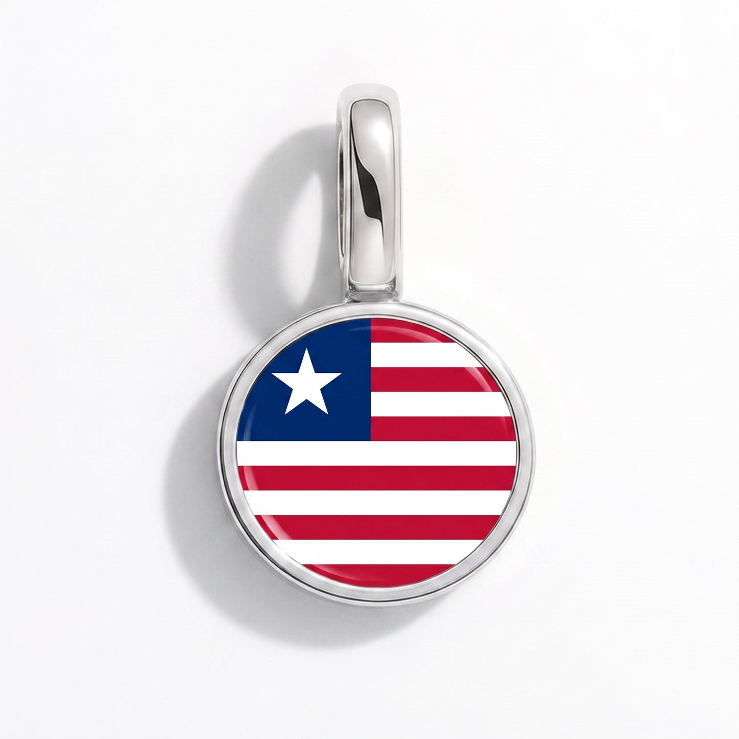Charm bandera Liberia – redonda plata