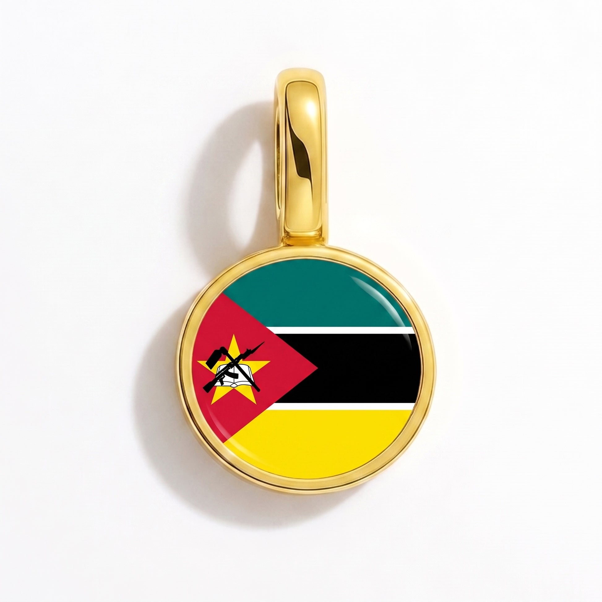 Charm bandera Mozambique – redonda oro