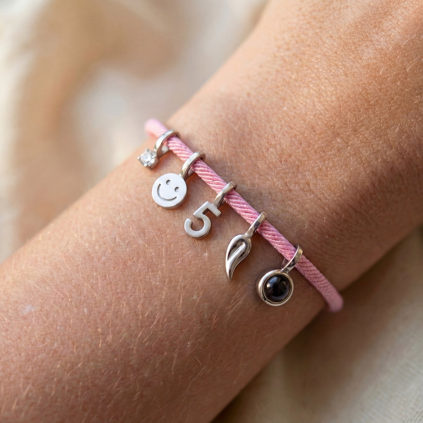 Pulsera personalizada con charms - Essence