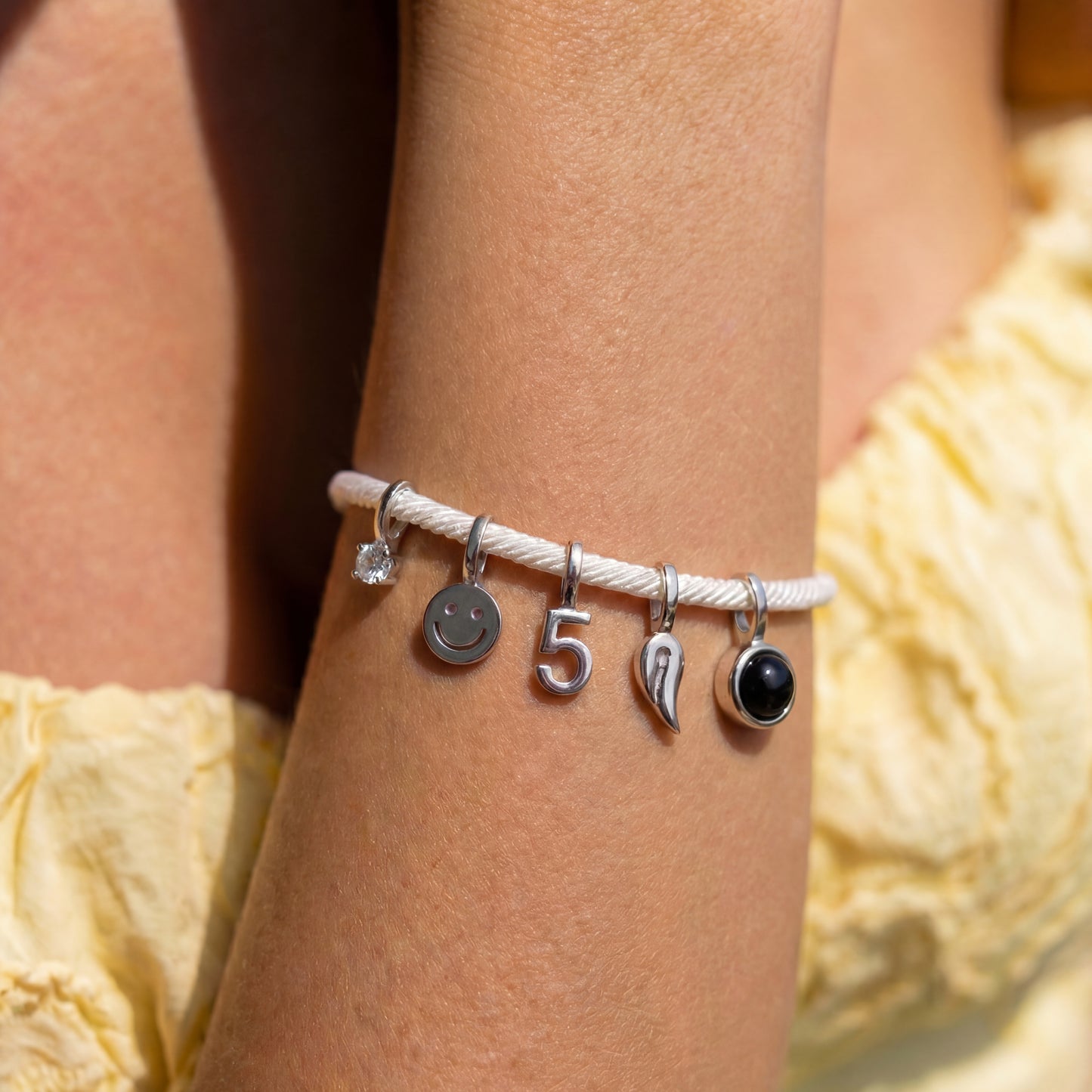Pulsera personalizada con charms - Essence