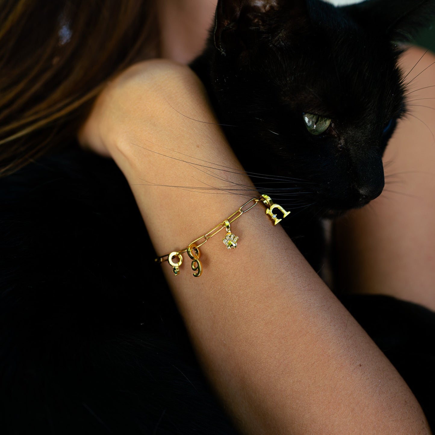 Pulsera de charms tipo paperclip - personalizable