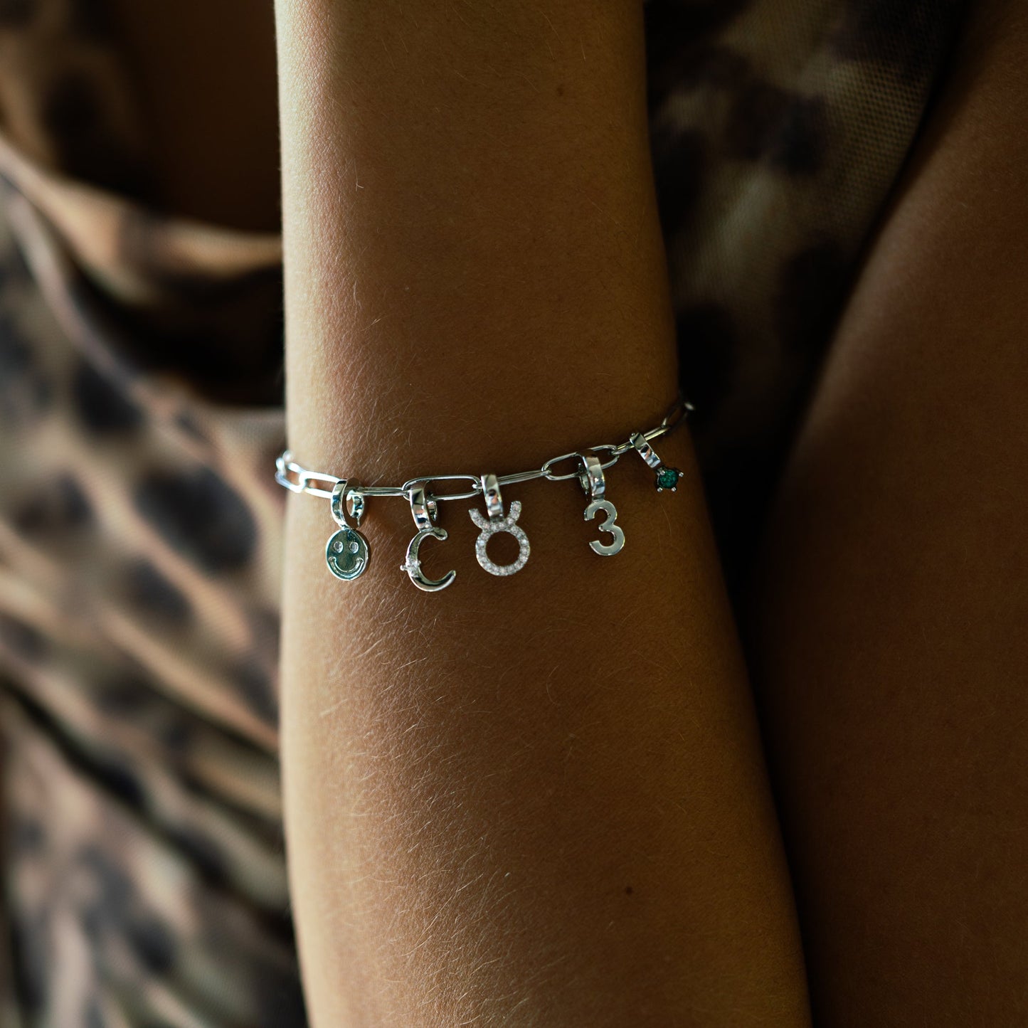 Pulsera de charms tipo paperclip - personalizable