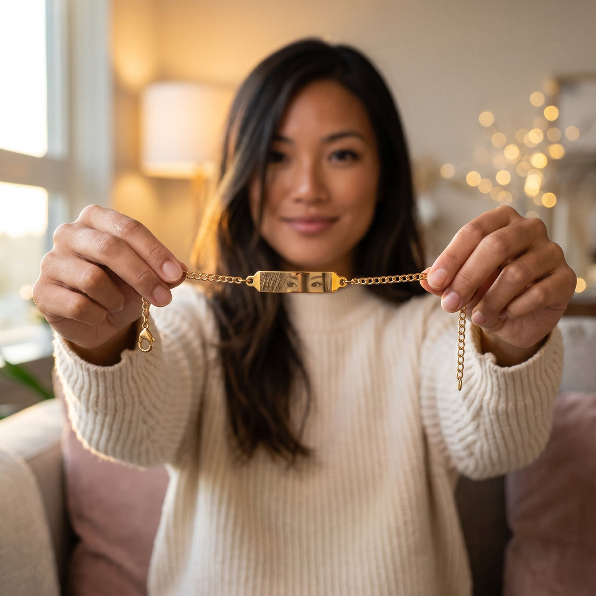Pulsera de ojos dorada como regalo personal