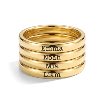 Anillo fino apilable con nombre – oro – 4 anillos apilados