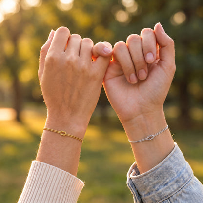 Pulsera de nudo eterno – oro y plata – mejores amigas, promesa de meñiques