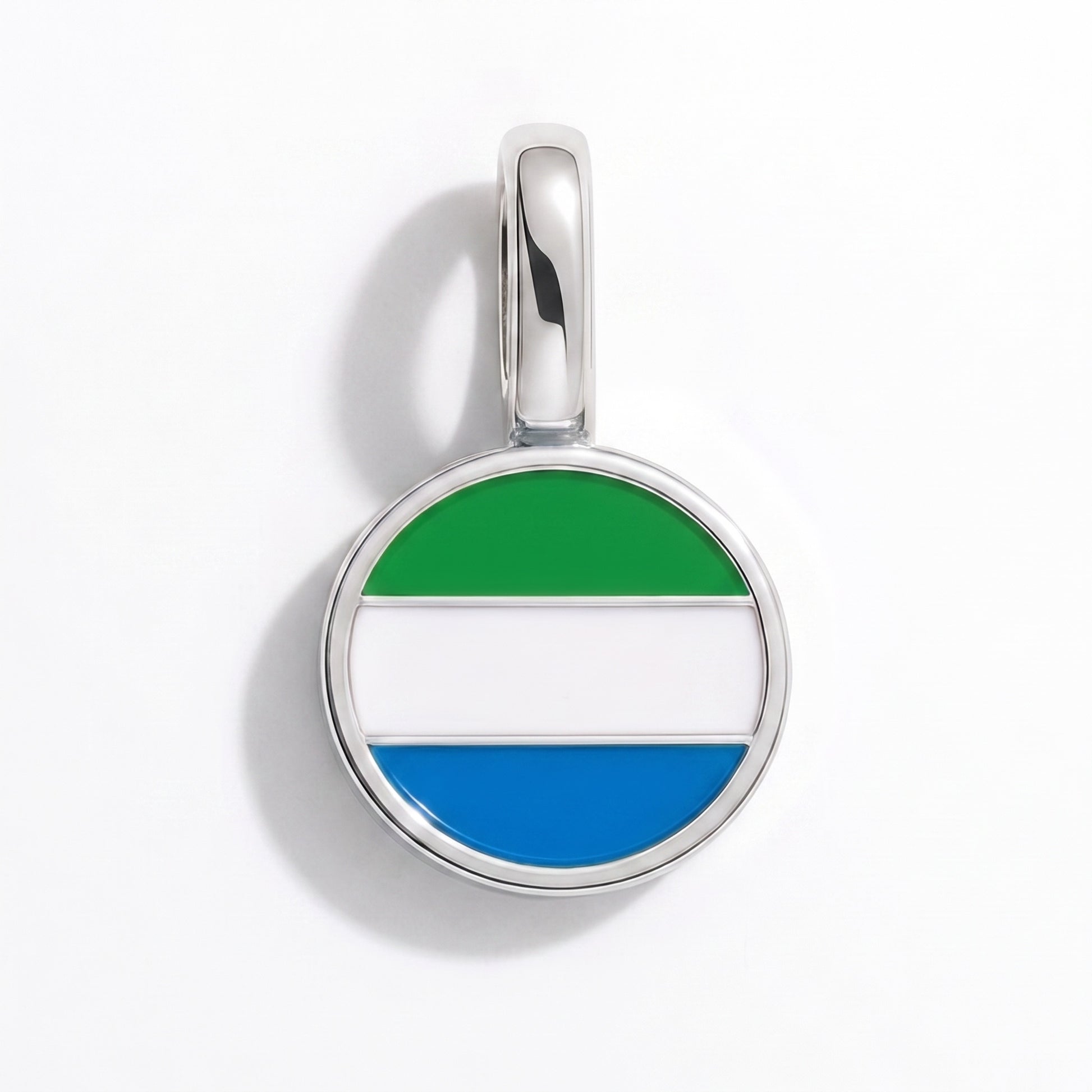Charm bandera Sierra Leona – redonda plata